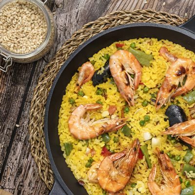 Paella de marisco en paellera Castey